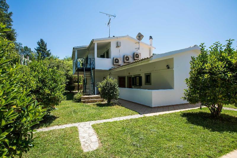 Paradise Inn Liapades Corfu Bagian luar foto