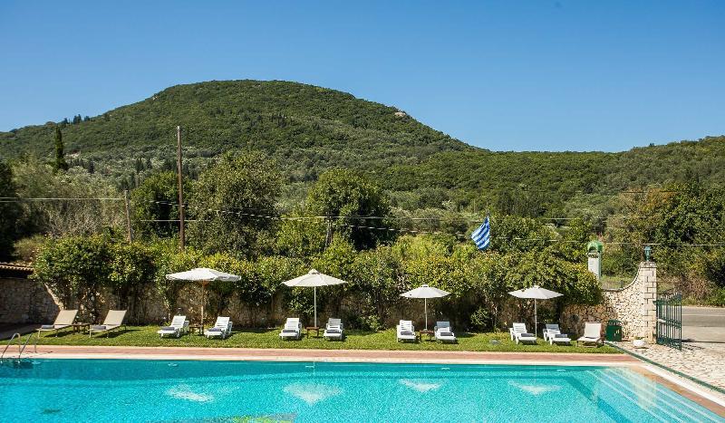 Paradise Inn Liapades Corfu Bagian luar foto
